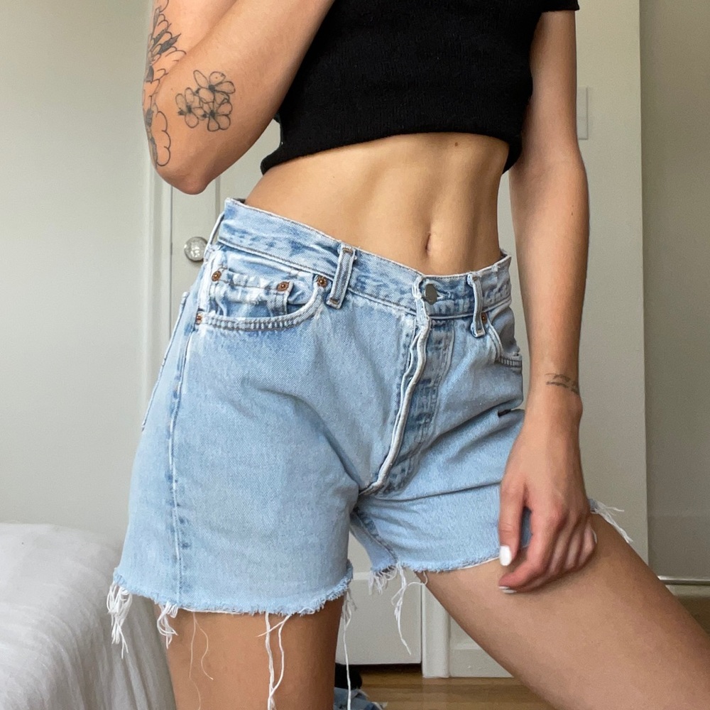 Vintage levi shorts
